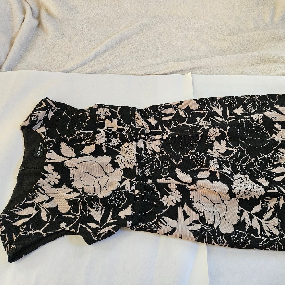 Connected Apparel Formal Dress w/ Floral Print Size 4P